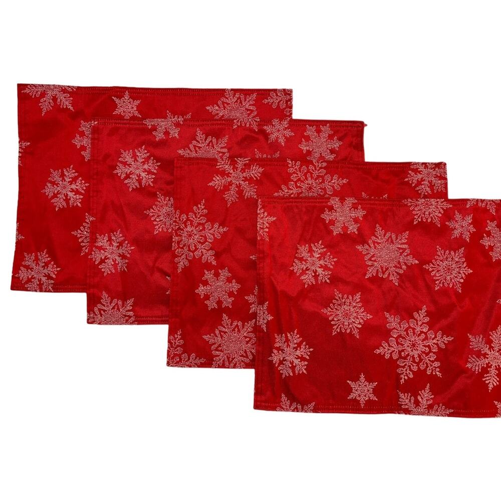 Holiday Red Snowflakes Woven Placemats Set‎ of 4